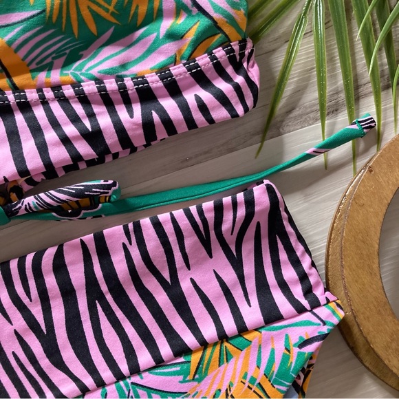 RARE Maaji 💚 Reversible Animal Print Floral 4-Way Top | High Rise Bikini Bottom - Picture 4 of 16